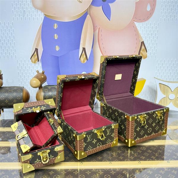 2026124135739383 100